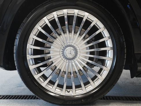 New 2026 Mercedes-Benz Maybach GLS 600 4MATIC image 11