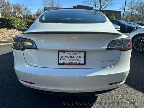 Used 2022 Tesla Model 3 Performance image 7