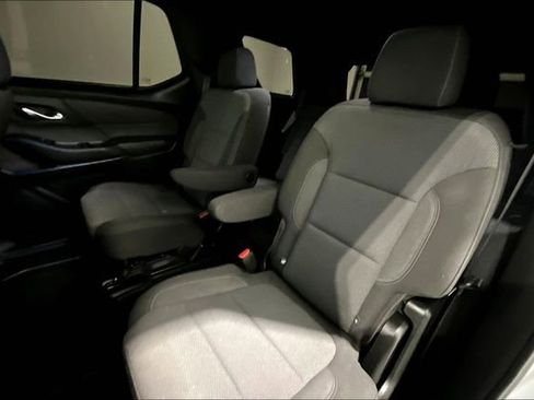 Used 2022 Chevrolet Traverse LT w/ Midnight/Sport Edition AWD/4WD image 23