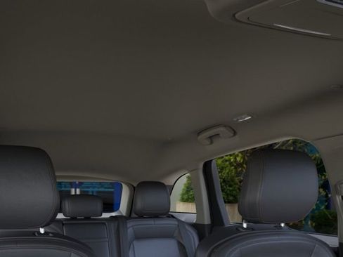 New 2026 Lincoln Nautilus Premier AWD/4WD image 23