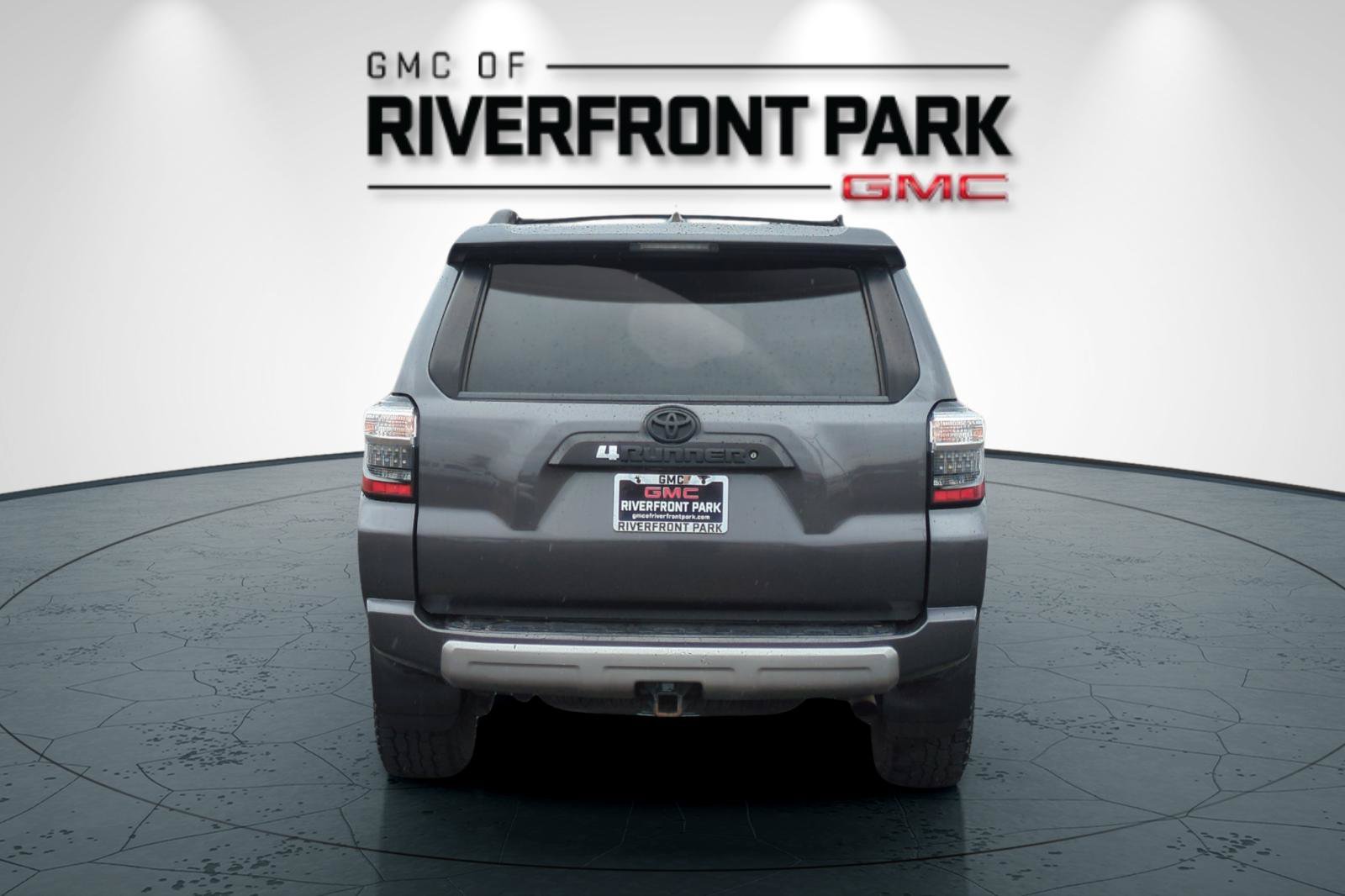 Used 2019 Toyota 4Runner TRD Off-Road Premium AWD/4WD image 4