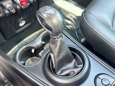 Used 2019 MINI Cooper Countryman FWD image 16
