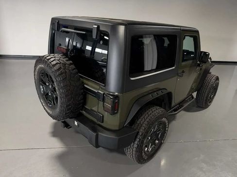 Used 2015 Jeep Wrangler Rubicon w/ Power Convenience Group AWD/4WD image 34