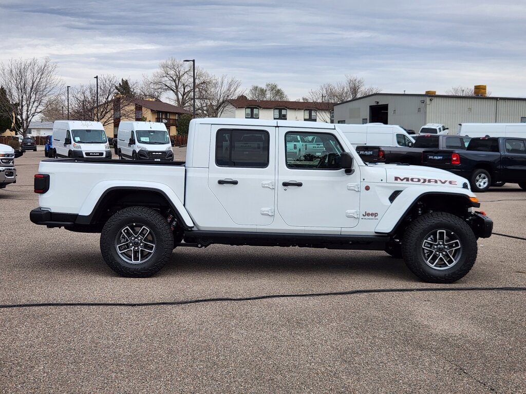 New 2026 Jeep Gladiator Mojave AWD/4WD image 2