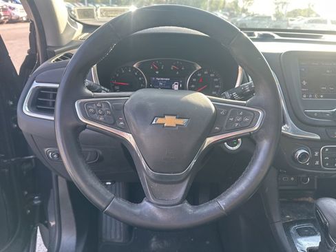 Used 2023 Chevrolet Equinox LT image 14