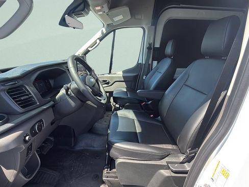 New 2026 Ford Transit 250 148 High Roof AWD w/ Load Area Protection Package image 17