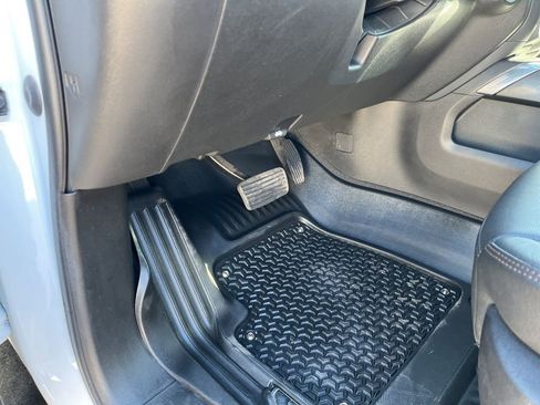 Used 2022 GMC Sierra 1500 AT4 w/ AT4 Premium Package image 28