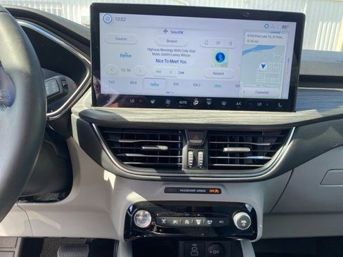 Certified 2024 Ford Escape Platinum w/ Premium Technology Package image 21