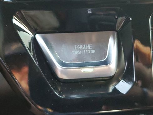 Used 2024 GMC Sierra 1500 Denali Ultimate image 39