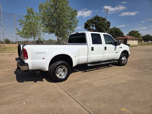 Used 2006 Ford F350 King Ranch AWD/4WD image 32