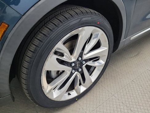 Used 2016 Lincoln MKX Reserve w/ Driver Assistance Package AWD/4WD image 31