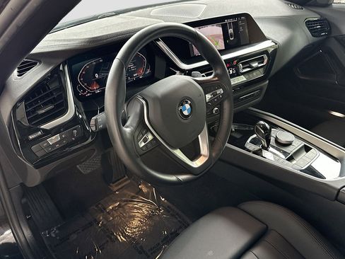 Certified 2022 BMW Z4 sDrive30i image 9