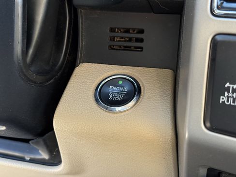 Used 2019 Ford F250 Lariat w/ Lariat Ultimate Package image 24