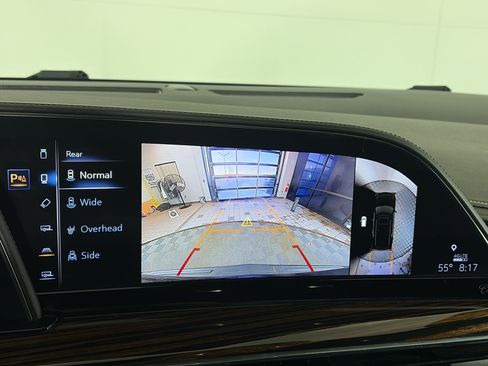 Used 2021 Cadillac Escalade Premium Luxury w/ Driver Assist Tech Package image 21