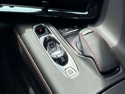 Used 2023 Chevrolet Corvette Stingray Premium Conv w/ Z51 Performance Package RWD image 20