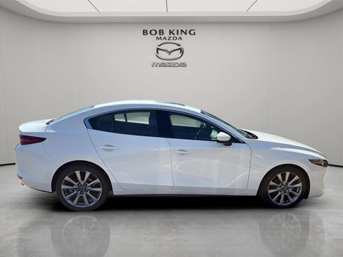 Used 2019 MAZDA MAZDA3 Sedan w/ Premium Package image 6