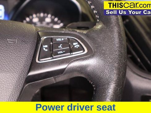 Used 2018 Ford Escape SE w/ SE Sport Appearance Package FWD image 17