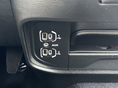 Used 2024 RAM 2500 Big Horn w/ Bed Utility Group image 12