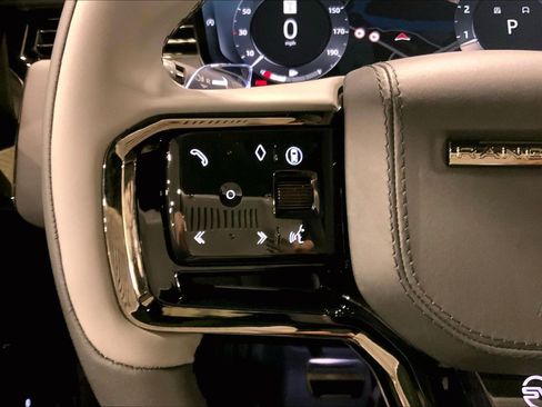 Used 2025 Land Rover Range Rover Sport SV Edition Two image 23