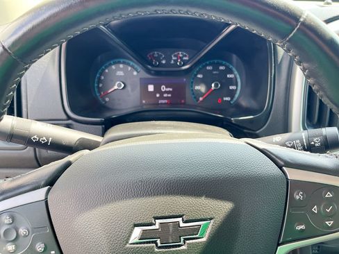 Used 2022 Chevrolet Colorado ZR2 w/ LPO, Power Package AWD/4WD image 12