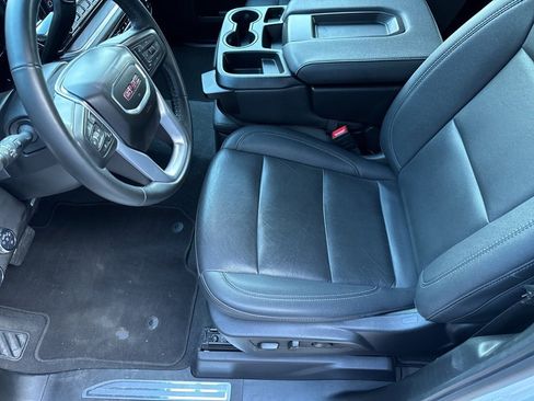 Used 2024 GMC Sierra 1500 SLT image 12