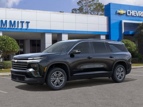New 2026 Chevrolet Traverse LT w/ Enhanced Driving Package image 2