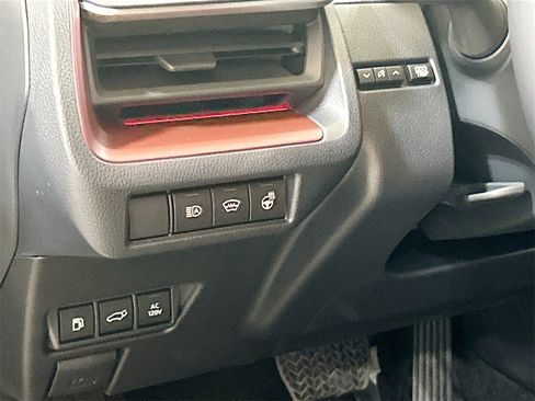 New 2026 Toyota Prius Plug-In Hybrid image 8