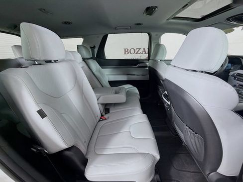 Used 2025 Hyundai Palisade SEL FWD image 34