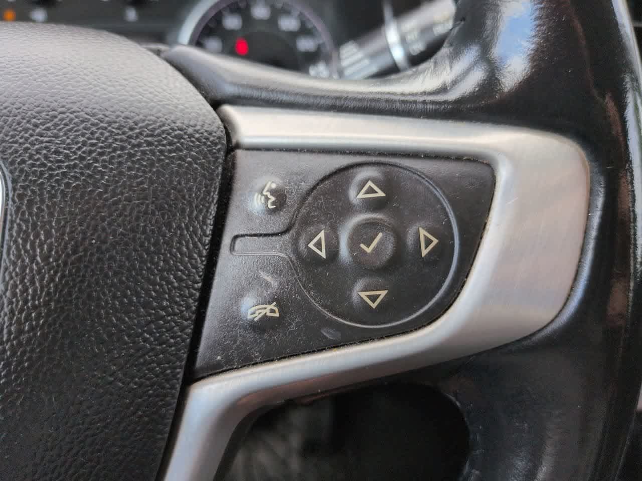Used 2019 GMC Acadia SLE w/ Driver Alert Package I FWD image 25