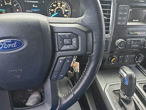 Used 2015 Ford F150 XLT w/ Equipment Group 301A Mid image 6