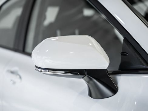 Used 2026 Toyota Camry LE image 14