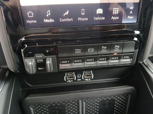 New 2026 RAM 4500 Laramie w/ Laramie Trim Package image 39