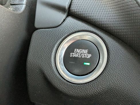 Used 2024 Chevrolet Equinox RS FWD image 97