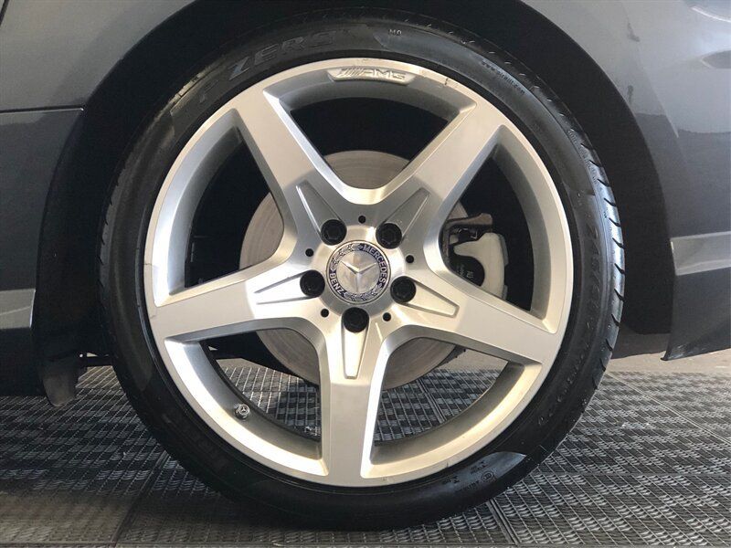 Used 2015 Mercedes-Benz SLK 350 image 15