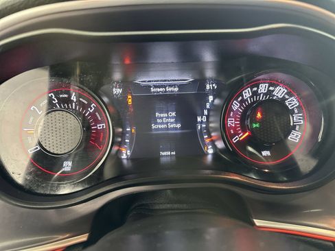 Used 2022 Dodge Challenger GT w/ Blacktop Package RWD image 15