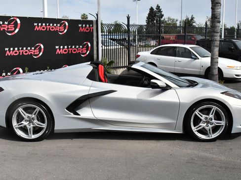 Used 2024 Chevrolet Corvette Stingray Convertible w/ 1LT image 14