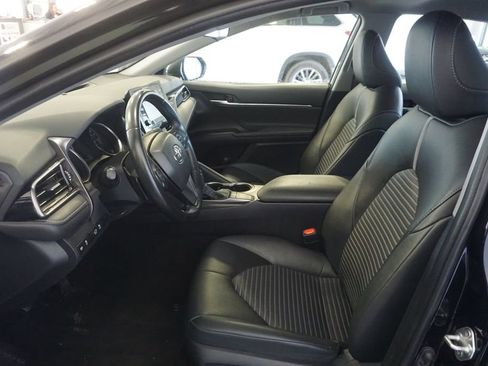 Used 2024 Toyota Camry SE FWD image 17