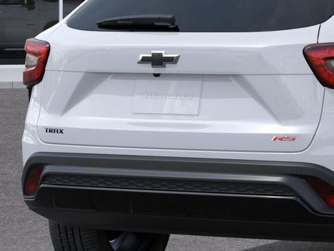 New 2026 Chevrolet Trax RS w/ Driver Confidence Package image 14