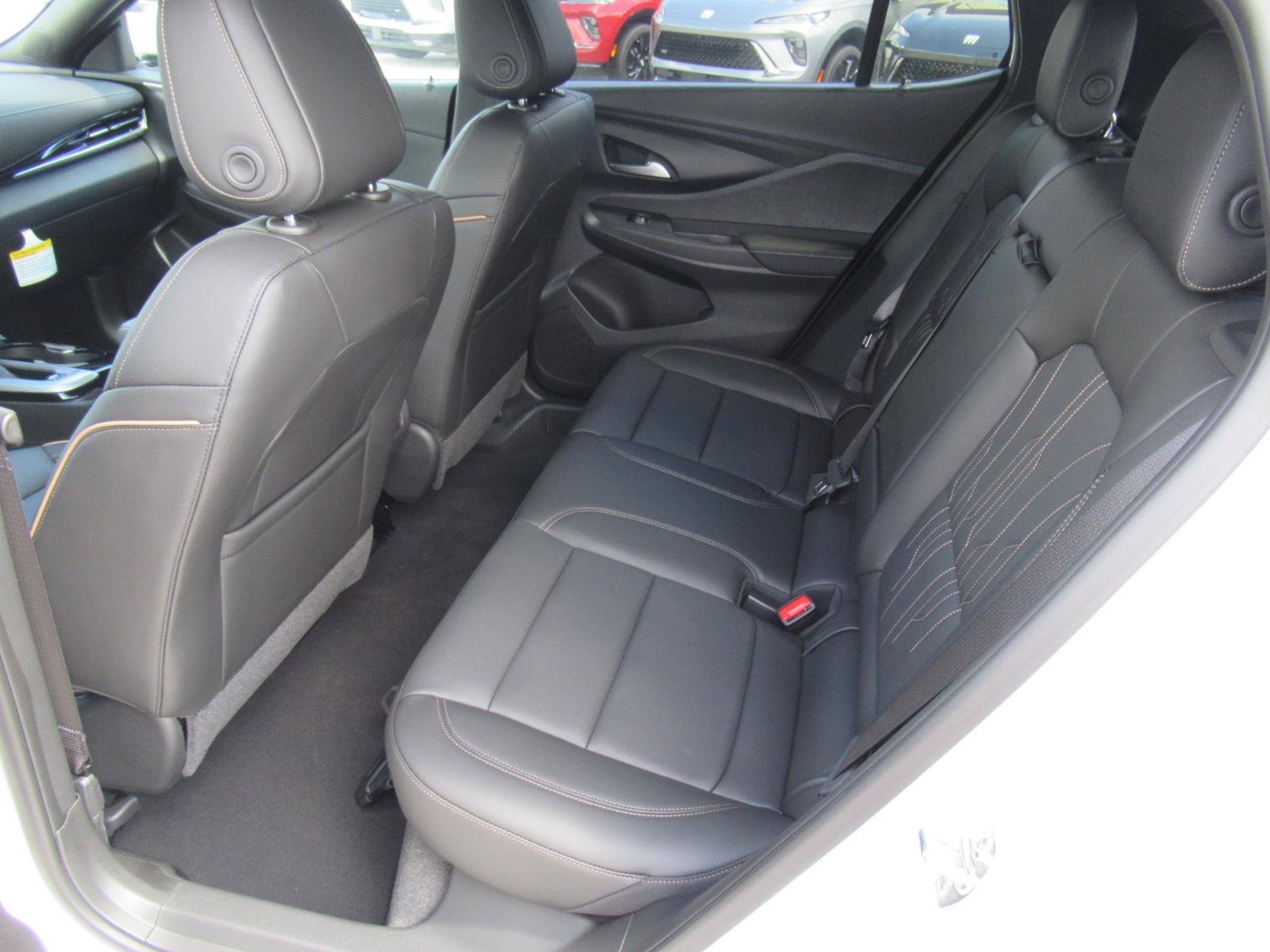 New 2026 Buick Envista Sport Touring FWD image 30
