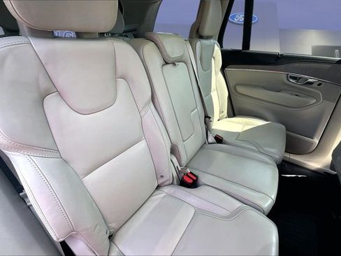Used 2022 Volvo XC90 T8 Inscription w/ Advanced Package AWD/4WD image 25
