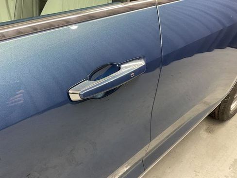 New 2026 Buick Enclave Avenir AWD/4WD image 5