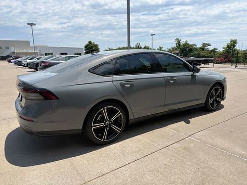 New 2026 Honda Accord SE image 5