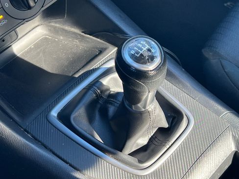 Used 2014 MAZDA MAZDA3 i SV image 16