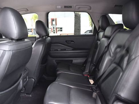Used 2023 Nissan Pathfinder SV FWD image 24