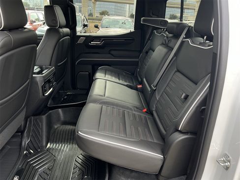 Used 2026 GMC Sierra 1500 AT4X w/ AT4X AEV Edition image 32