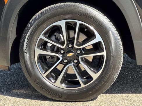 Used 2025 Chevrolet TrailBlazer LT w/ Driver Confidence Package AWD/4WD image 12