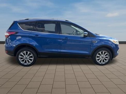 Used 2017 Ford Escape Titanium image 8