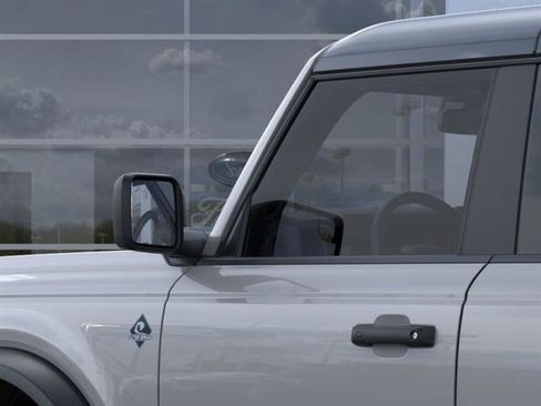 New 2026 Ford Bronco Outer Banks w/ Black Appearance Package image 28