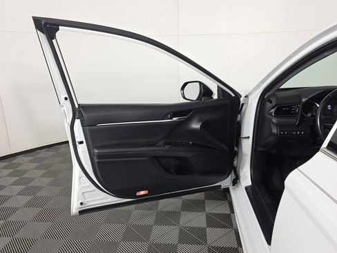 Used 2020 Toyota Camry XSE w/ Navigation Package AWD/4WD image 20