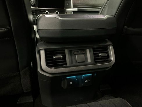 Used 2022 Ford F150 Platinum w/ Equipment Group 701A High image 18